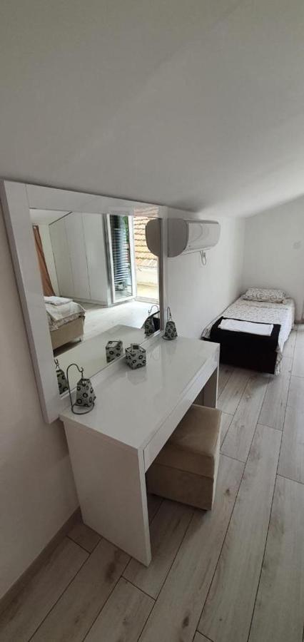 Sea Side Apartment Κότορ Εξωτερικό φωτογραφία